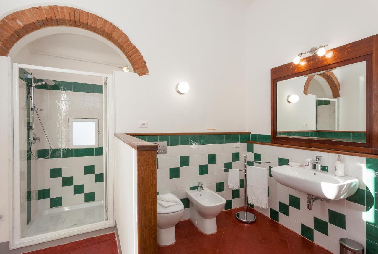 La Badia Di Leopoldo Villa Florens Exteriör bild