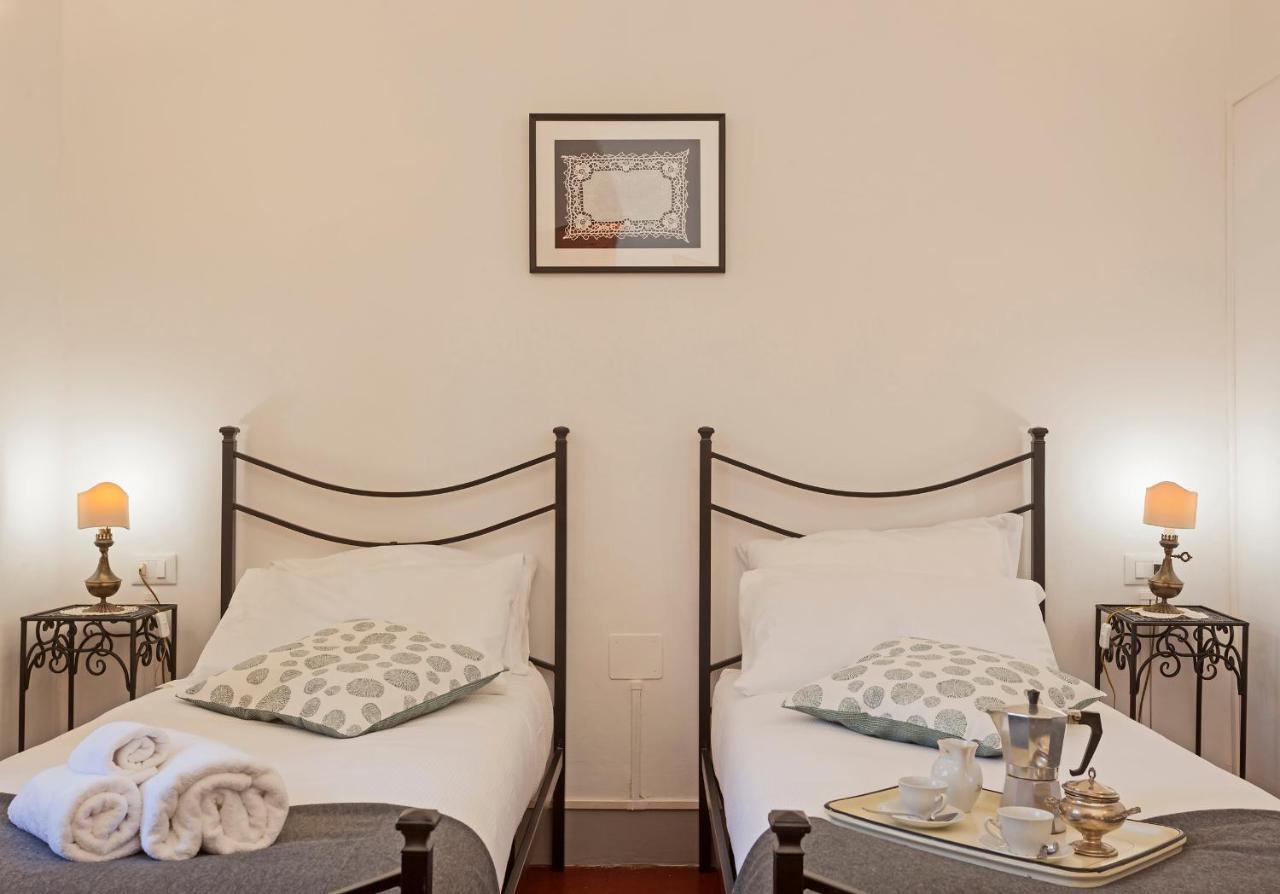 La Badia Di Leopoldo Villa Florens Exteriör bild